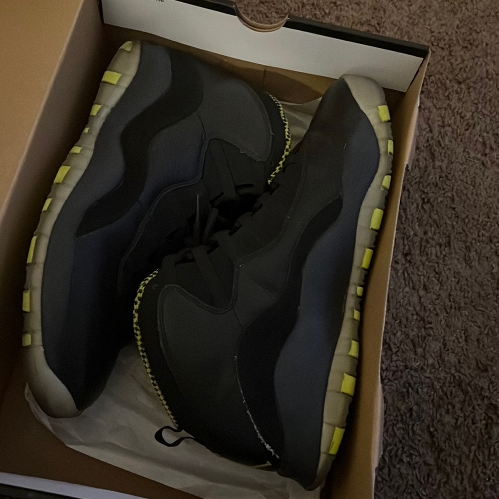 Venom retro Jordan 10